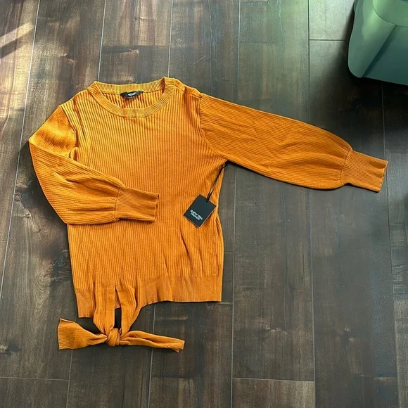 NWT Side Tie Sweater - Picture 1 of 9